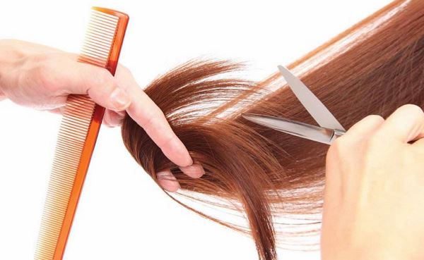 Стрижка та фарбування волосся за місячним календарем на квітень 2015
