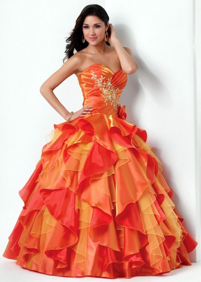 помаранчеві сукні