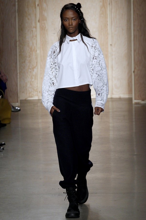 268945126adfb5fa4ff0af033b83568e