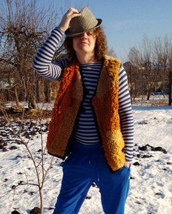 d77dd873c747182734cff3fce7afa49b