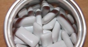 Жувальна гумка може призвести до ожиріння