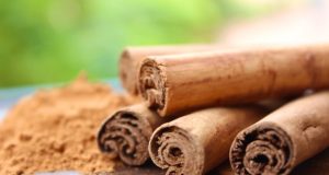 Вивчено роль кориці як замінника інсуліну при діабеті II типу