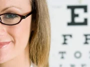 Чи допоможуть зберегти зір окуляри з блокатором синього світла?