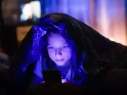 Як смартфони впливають на статеве дозрівання дітей