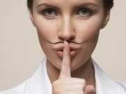 Як освітлити вуса перекисом