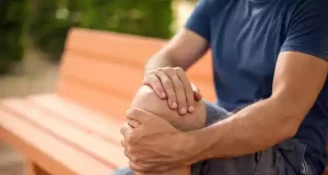 Що робити, коли хрустять суглоби?