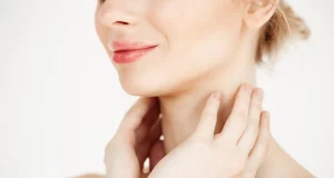 Як підтягнути шию в домашніх умовах