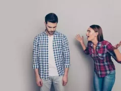 Жіночі звички, які дратують чоловіків: чого краще уникати у стосунках