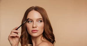 Коли варто відкласти або скасувати перманентний макіяж