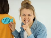 Знаки Зодіаку, які частіше за інших поширюють плітки в офісі