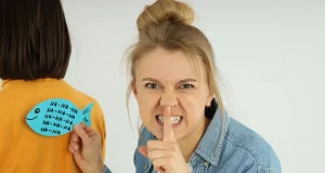 Знаки Зодіаку, які частіше за інших поширюють плітки в офісі