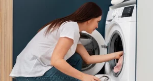 Експерти назвали помилки, через які пральна машина стає розсадником бактерій і цвілі