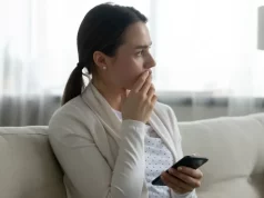 Жіноча тривожність перед змінами: як м’яко пройти через невизначеність Жіноча тривожність перед змінами: як м’яко пройти через невизначеність