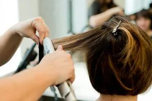 Місячний календар стрижок і фарбування волосся на листопад 2026 року Місячний календар стрижок і фарбування волосся на листопад 2026 року